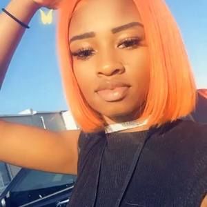 Meet your Posher, Jade